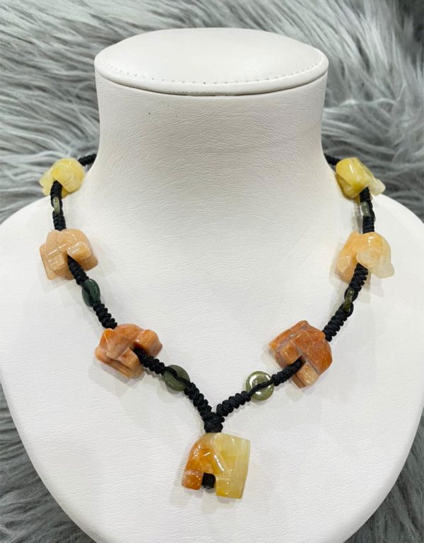 Honey Jade Elephant (HJN003)
